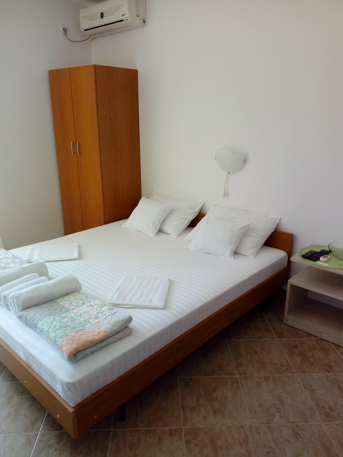 Apartments Skala Sutomore Exterior photo